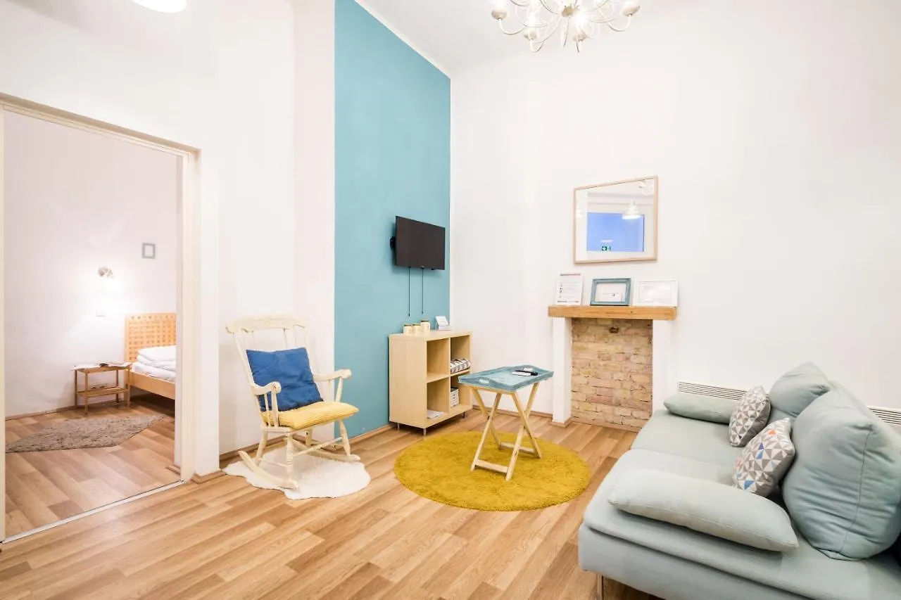 Colorwave Design Apartment Budapest